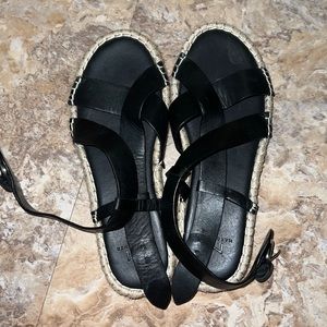 Marc Fisher sandals women’s size 7
